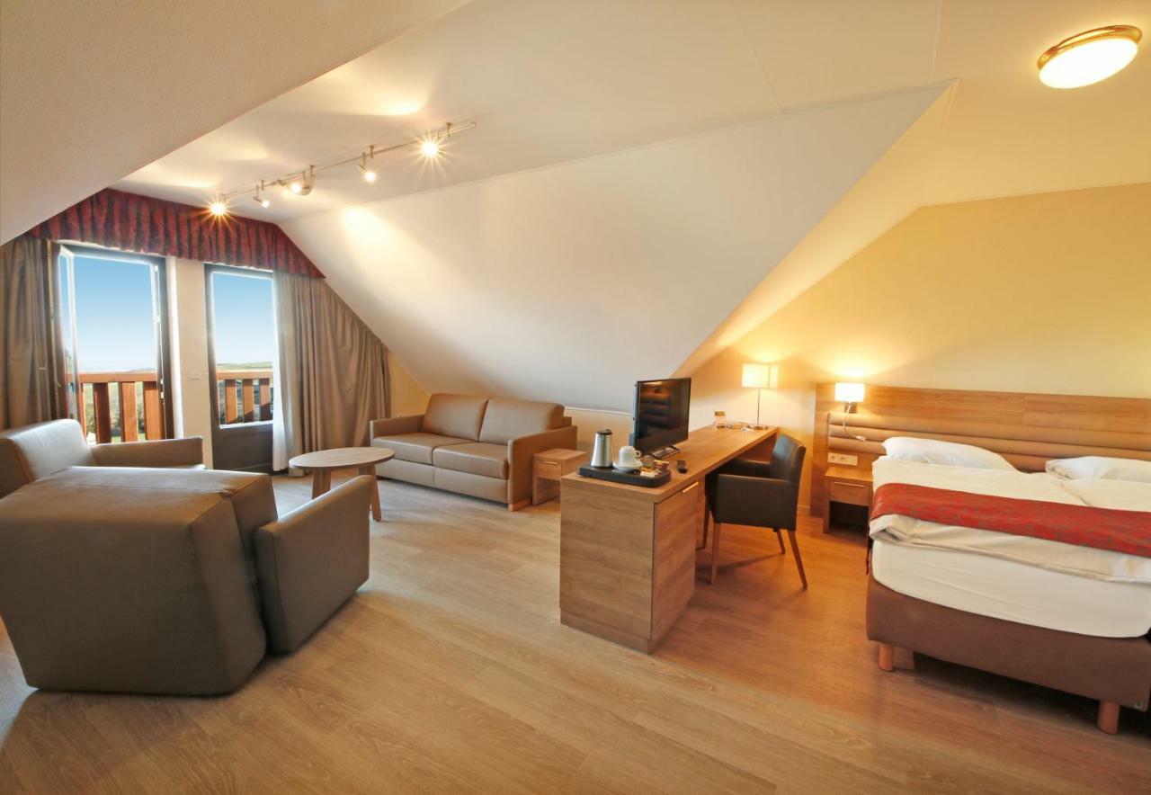 Hotel Saint Fiacre Bourscheid Exterior photo
